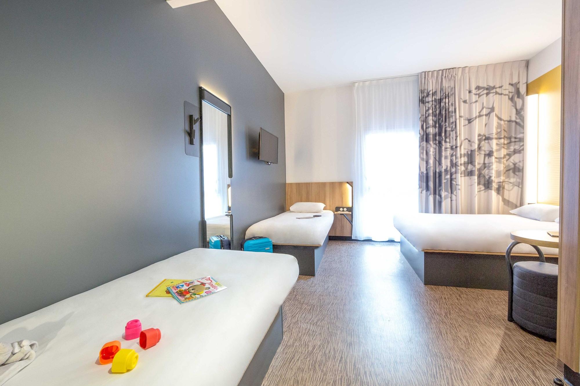 B&B Hotel Sainte-Maxime Golfe De Saint Tropez Exterior photo
